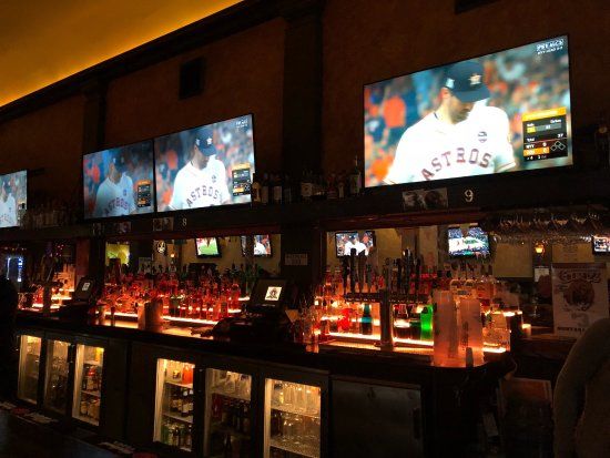 Hooligan's Sports Bar